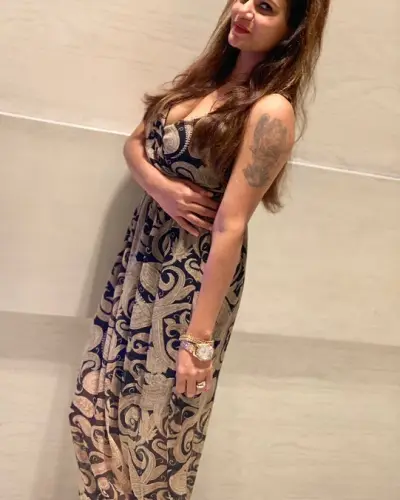 East Nimar Escort